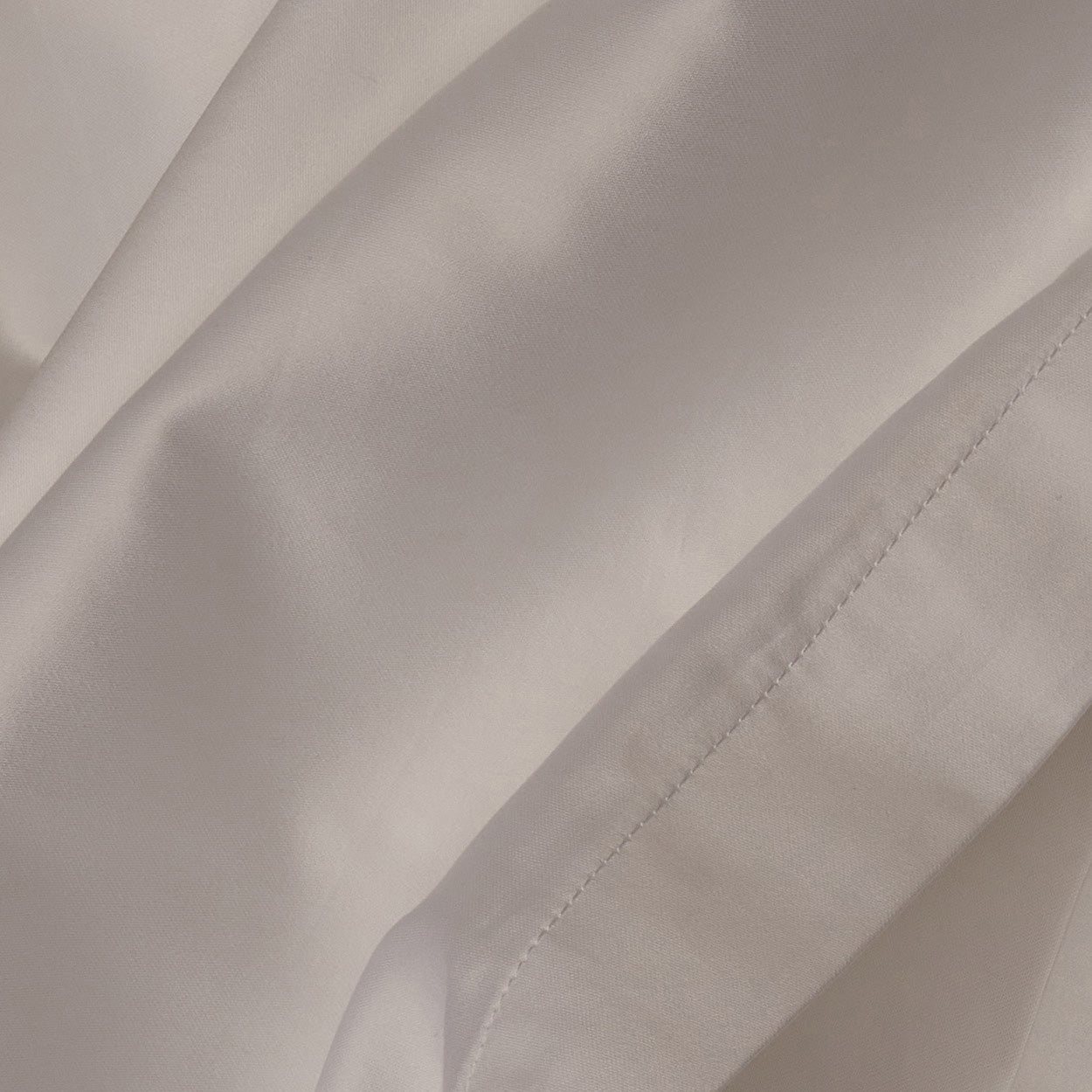 Giza Reserve Cotton Sateen | Fabric Swatch LETTO SRL Company Giza Reserve Cotton Sateen | Fabric Swatch LETTO SRL Company