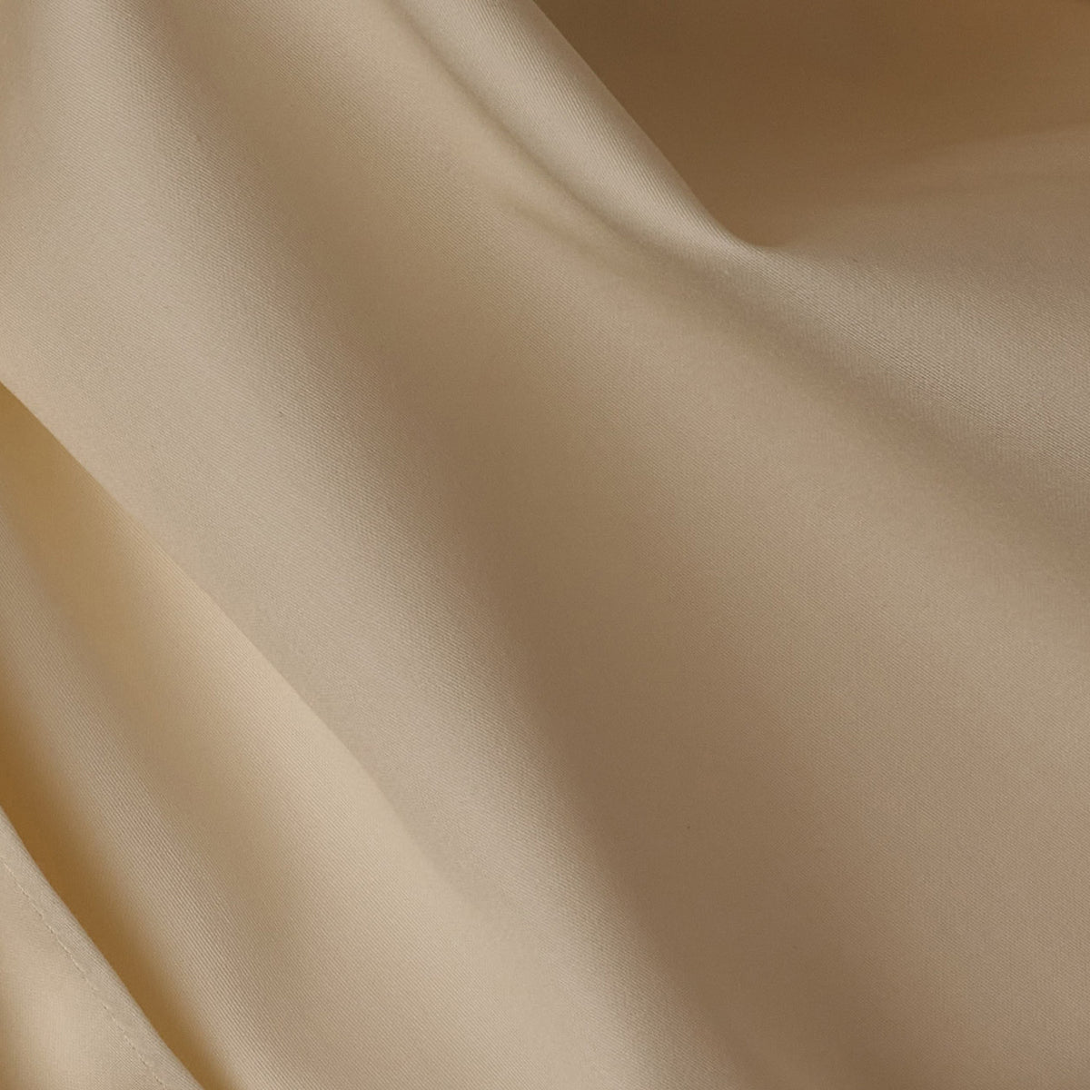 Warm and buttery LETTO Classic Cotton Sateen fabric sample in color ivory, made in Italy data-image-id=